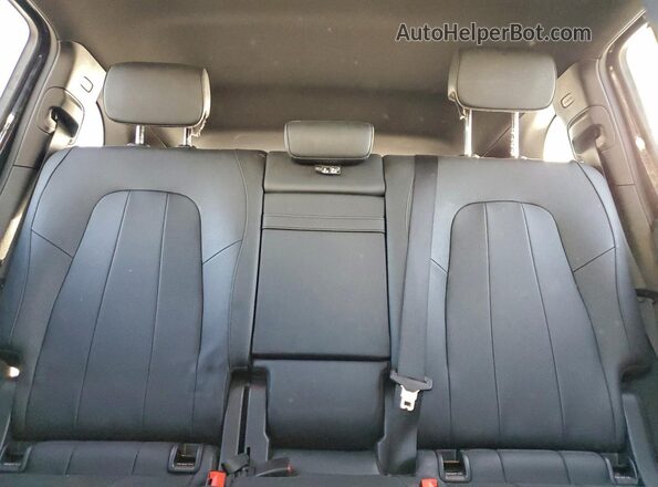 W1N9M0CB1RN087909 2024 MERCEDES-BENZ EQB Black Widok tylnych siedzeń