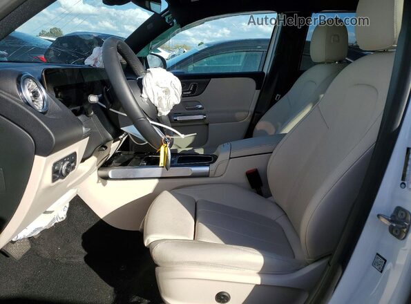 W1N9M0CBXSN139320 2025 MERCEDES-BENZ EQB White Widok wnętrza z przodu