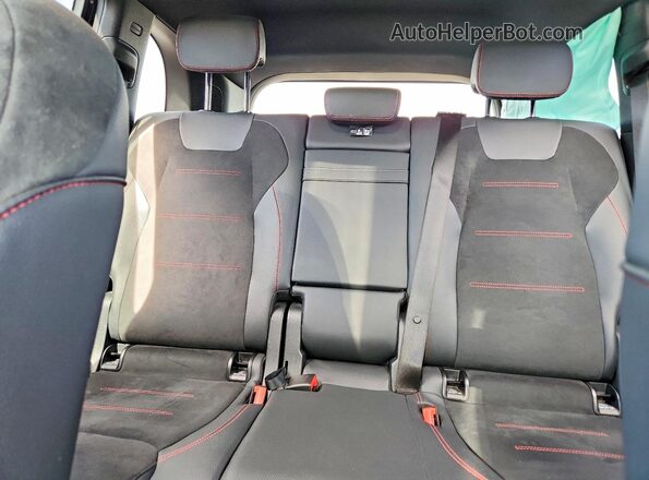 W1N9M0KB7PN056159 2023 MERCEDES-BENZ EQB Black Widok tylnych siedzeń