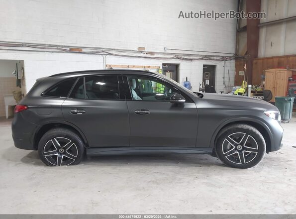 W1NKM4HB1TU106263 2026 MERCEDES-BENZ GLC 300 Black Widok wnętrza z tyłu