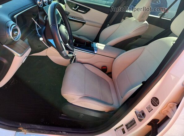 W1NKM4HB2PU012219 2023 MERCEDES-BENZ GLC-CLASS White Vista interior delantera