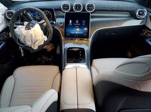 W1NKM4HB2SF380090 2025 MERCEDES-BENZ GLC-CLASS White Вид панелі приладів