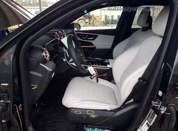 W1NKM4HB9TF452744 2026 MERCEDES-BENZ GLC-CLASS Black 