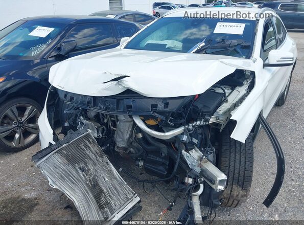 W1NTG4EB6LU030863 2020 MERCEDES-BENZ GLA 250 White Widok z przodu