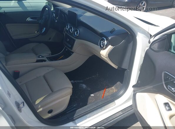 W1NTG4EB9LU030419 2020 MERCEDES-BENZ GLA 250 White 