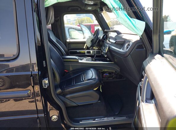W1NWH5AB0SX037553 2025 MERCEDES-BENZ AMG G 63 Black წინა სალონის ხედი