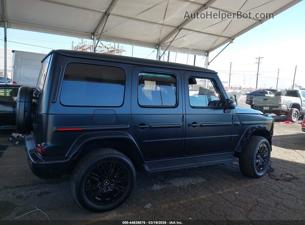 W1NWM0AB7TX071182 2026 MERCEDES-BENZ G 580E Black Widok wnętrza z tyłu