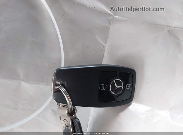 W1Y4NCHY4ST200469 2025 MERCEDES-BENZ SPRINTER Beige Vista del salpicadero