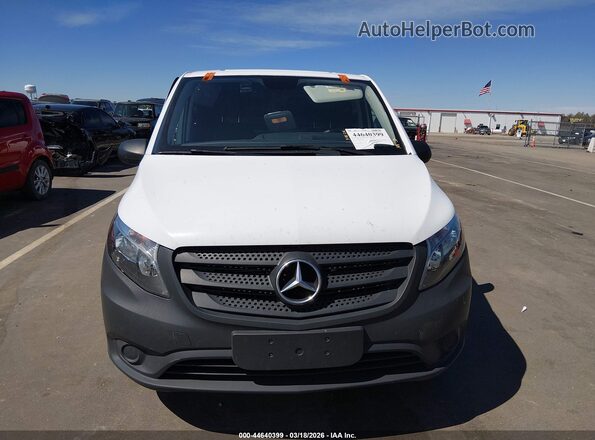 W1YV0BEY3N4152155 2022 MERCEDES-BENZ METRIS White Widok zestawu wskaźników