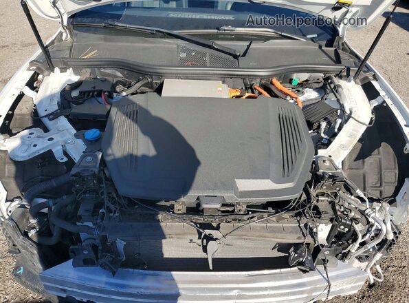 WA12AAGE6MB006967 2021 AUDI E-TRON White ძრავის განყოფილების ხედი