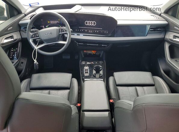WA134BGF3SA019754 2025 AUDI OTHER Black წინა პანელის ხედი