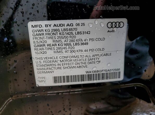 WA135BGF7SA072566 2025 AUDI SQ6 Black Engine compartment view