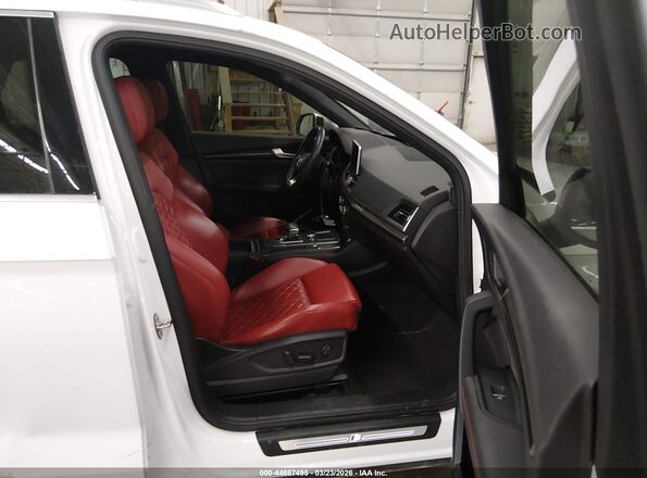 WA1A4AFY4J2120816 2018 AUDI SQ5 White წინა სალონის ხედი