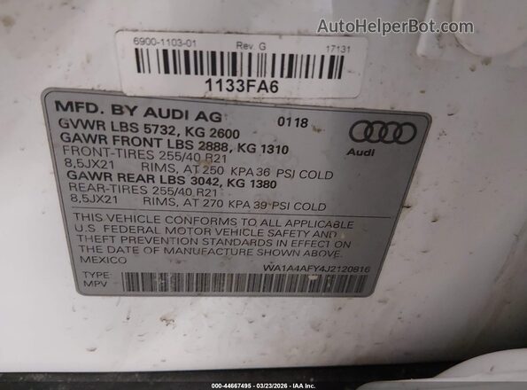 WA1A4AFY4J2120816 2018 AUDI SQ5 White ძრავის განყოფილების ხედი