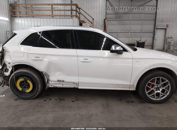 WA1A4AFY4J2120816 2018 AUDI SQ5 White სალონის 360-გრადუსიანი ხედი