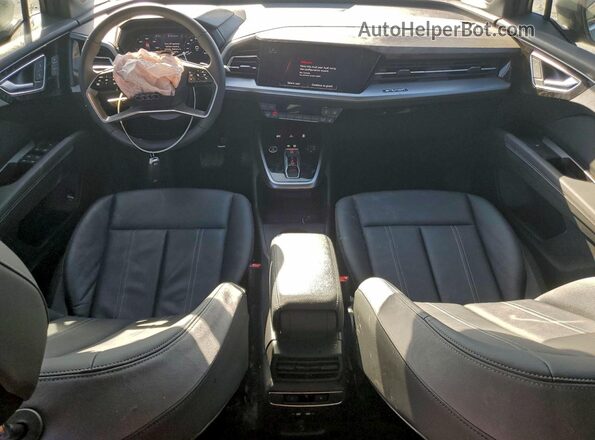 WA1A5BFZ1SP060140 2025 AUDI Q4 Gray 
