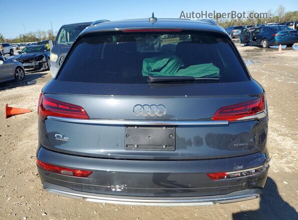 WA1AAAFY1M2132242 2021 AUDI Q5 Black Widok z tyłu