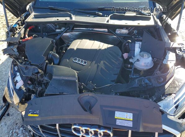 WA1AAAFY1M2132242 2021 AUDI Q5 Black Widok komory silnika