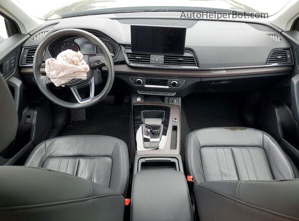 WA1AAAFY4M2078919 2021 AUDI Q5 Black 