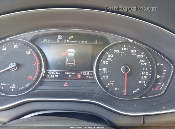 WA1AAAFY9M2046404 2021 AUDI Q5  Vista de los asientos traseros
