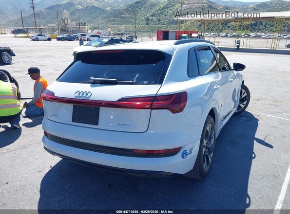 WA1AAAGE2MB016231 2021 AUDI E-TRON White Rear right