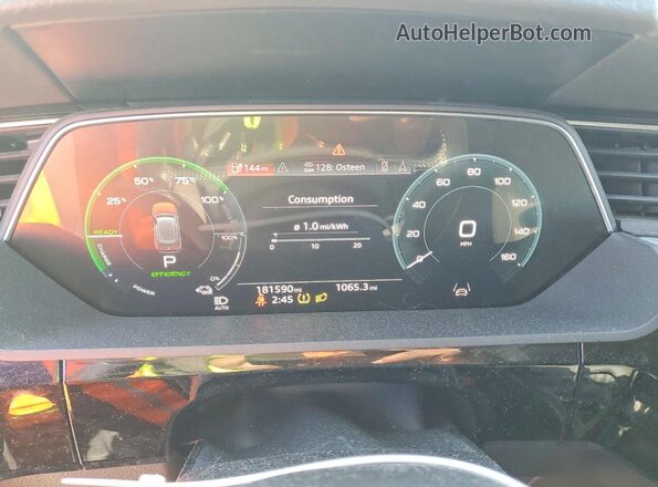 WA1AAAGE8MB014371 2021 AUDI E-TRON Черный Вид щитка приборов
