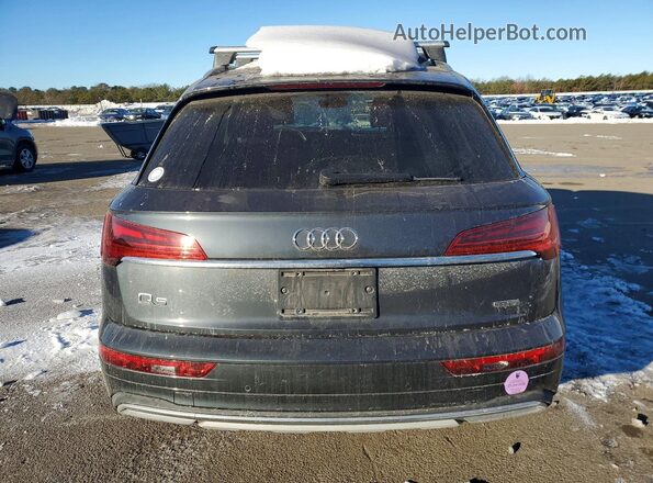 WA1ABAFY4R2042202 2024 AUDI Q5 Black Widok z tyłu