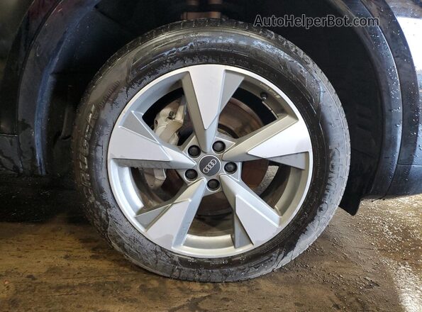 WA1ABBFY4R2137591 2024 AUDI Q5 Black 