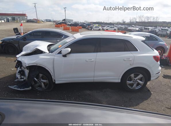 WA1AECF31K1076150 2019 AUDI Q3 White 