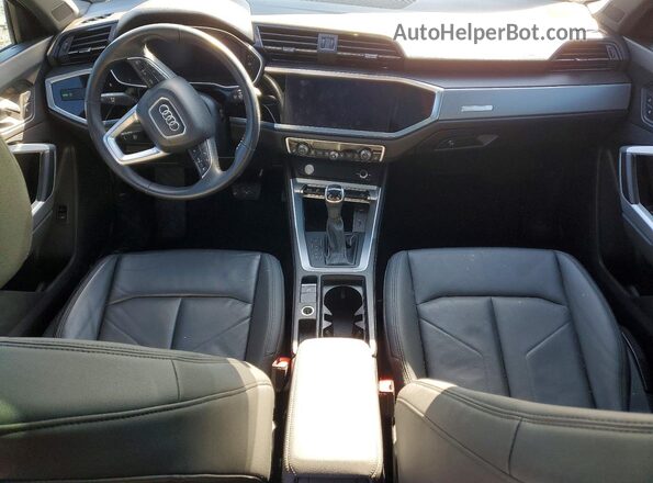 WA1AECF38K1067946 2019 AUDI Q3 Gray 