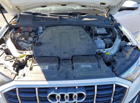 WA1AJAF70MD030250 2021 AUDI Q7 White ძრავის განყოფილების ხედი