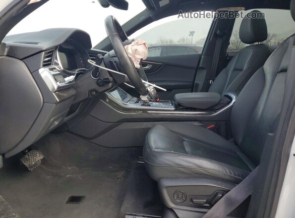 WA1AJAF75MD028381 2021 AUDI Q7 White Սալոնի դիմացի տեսք