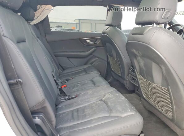 WA1AJAF75MD028381 2021 AUDI Q7 White Սալոնի հետևի տեսք