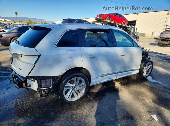 WA1AJAF7XMD018395 2021 AUDI Q7 White 