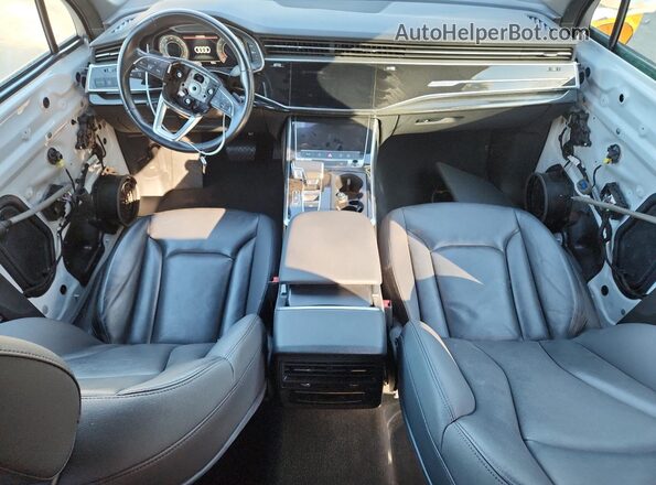 WA1AJAF7XMD018395 2021 AUDI Q7 White 