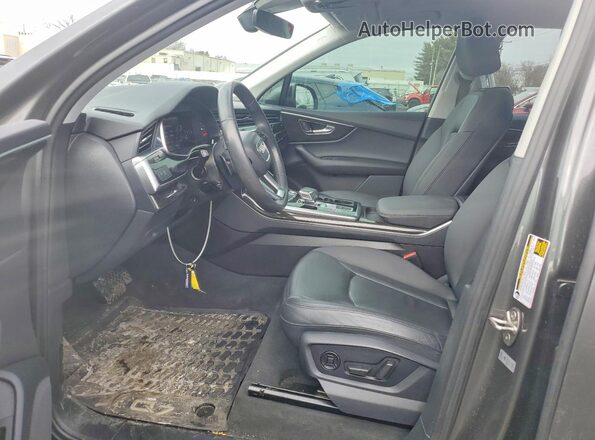 WA1AJAF7XMD041918 2021 AUDI Q7 Silver Սալոնի դիմացի տեսք