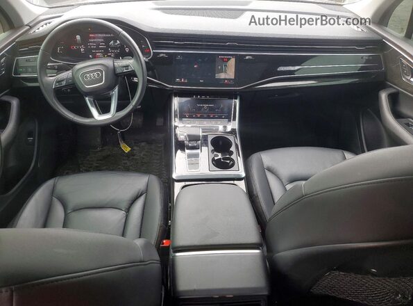 WA1AJAF7XMD041918 2021 AUDI Q7 Silver Առջևի վահանակի տեսք