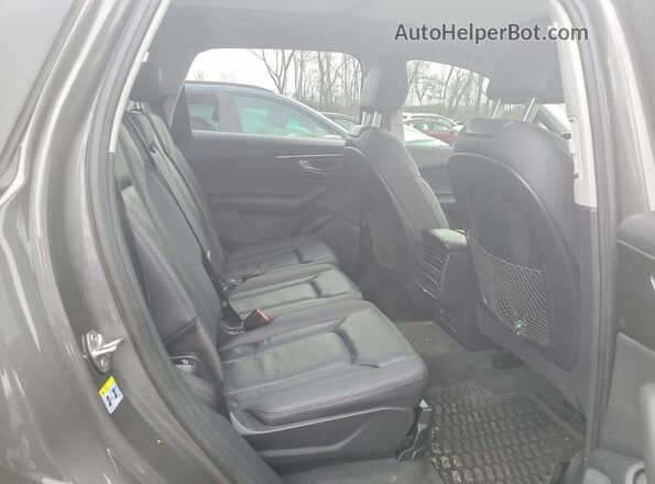 WA1AJAF7XMD041918 2021 AUDI Q7 Silver Սալոնի հետևի տեսք