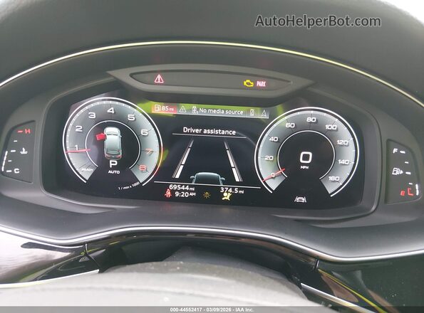 WA1AJBF73ND013501 2022 AUDI Q7 White Vista de los asientos traseros