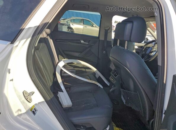 WA1ANAFY2K2056497 2019 AUDI Q5 White 
