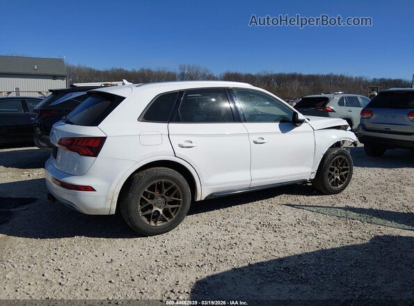 WA1ANAFY3J2029548 2018 AUDI Q5 White Widok wnętrza 360 stopni