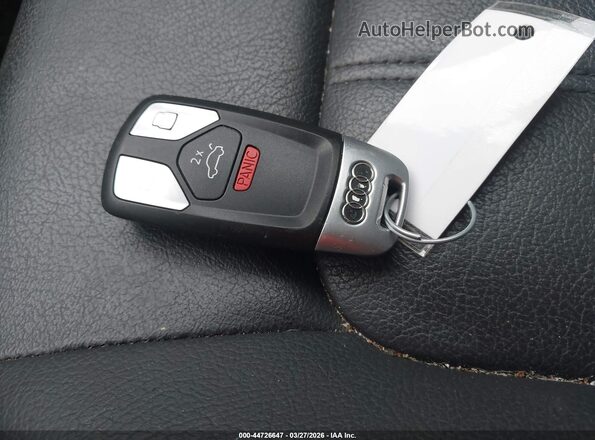 WA1ANAFY4K2070644 2019 AUDI Q5 White Vista del salpicadero