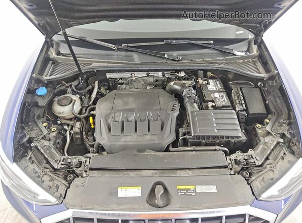 WA1AUCF37M1083559 2021 AUDI Q3 Blue Вид підкапотного простору