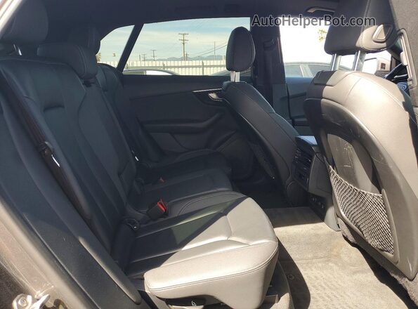 WA1AVAF10KD010531 2019 AUDI Q8 Gray 