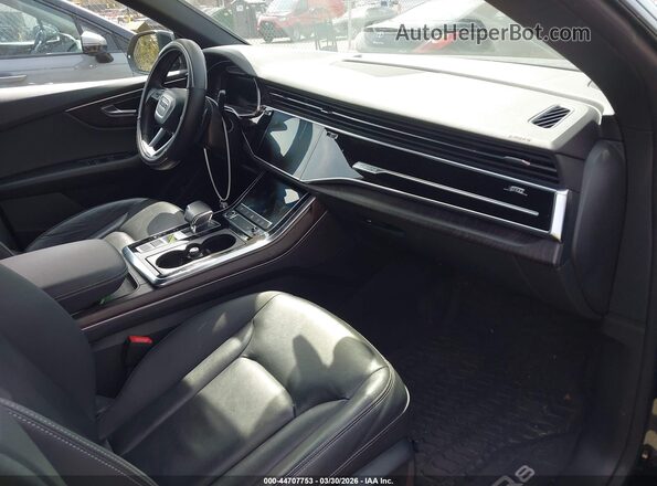 WA1AVAF14MD007991 2021 AUDI Q8 Black 