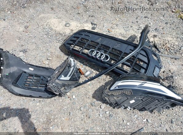 WA1AVAF14MD007991 2021 AUDI Q8 Black 