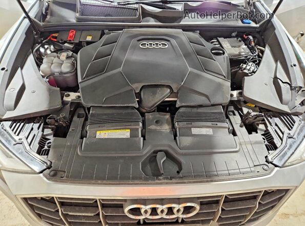 WA1AVAF17LD000533 2020 AUDI Q8 Silver Vista del compartimento del motor