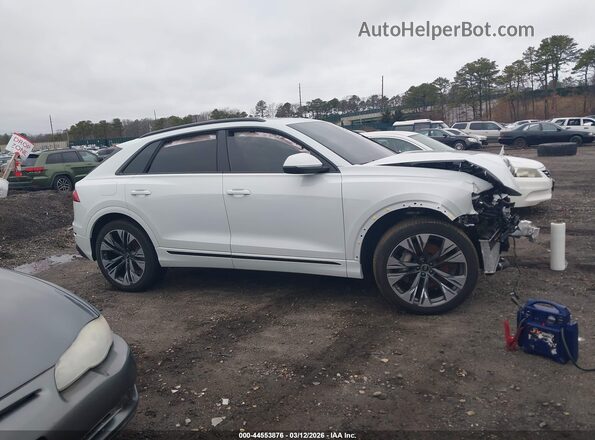 WA1AVBF18SD006801 2025 AUDI Q8 White Rear interior view