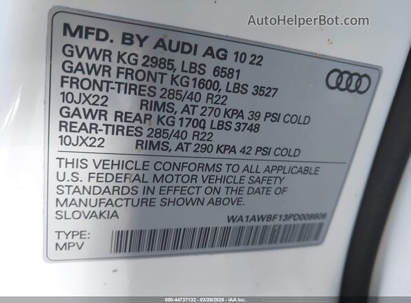 WA1AWBF13PD008606 2023 AUDI SQ8 White ძრავის განყოფილების ხედი
