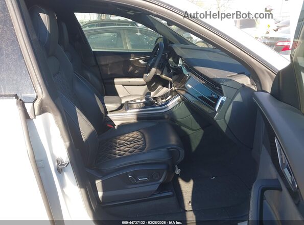 WA1AWBF13PD008606 2023 AUDI SQ8 White წინა სალონის ხედი
